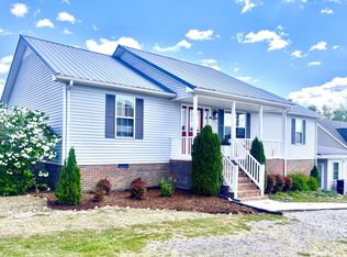 202 Allendale Blvd, McMinnville, TN 37110