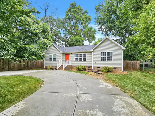 919 Edgemont Ave, Belmont, NC 28012