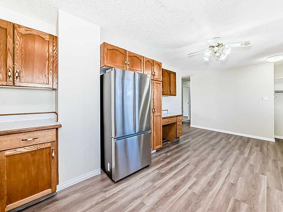 4th image of 5208 S 40th St