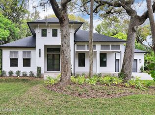 335 Country Club Ln, Atlantic Beach, FL 32233