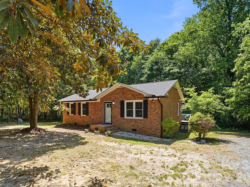 1st image of 1525 Reservation Rd