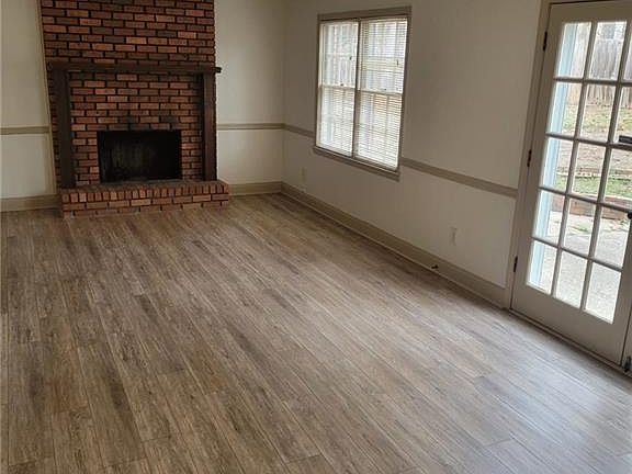 4th image of 3717 Leisure Ct