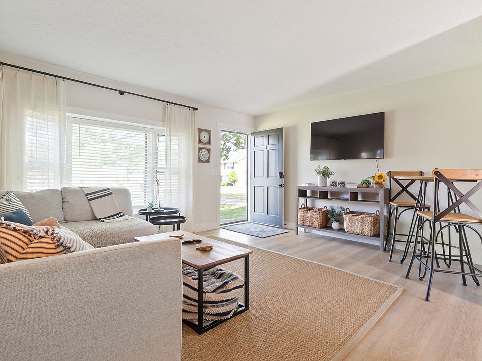 1st image of 108 Meredith Pl #B