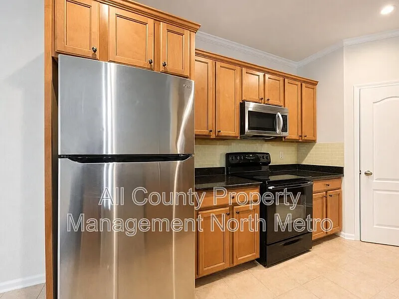 Little Suwanee Pointe — Photo 4
