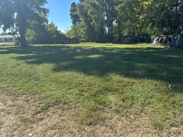 807 Bard Rd, Paragould, AR 72450