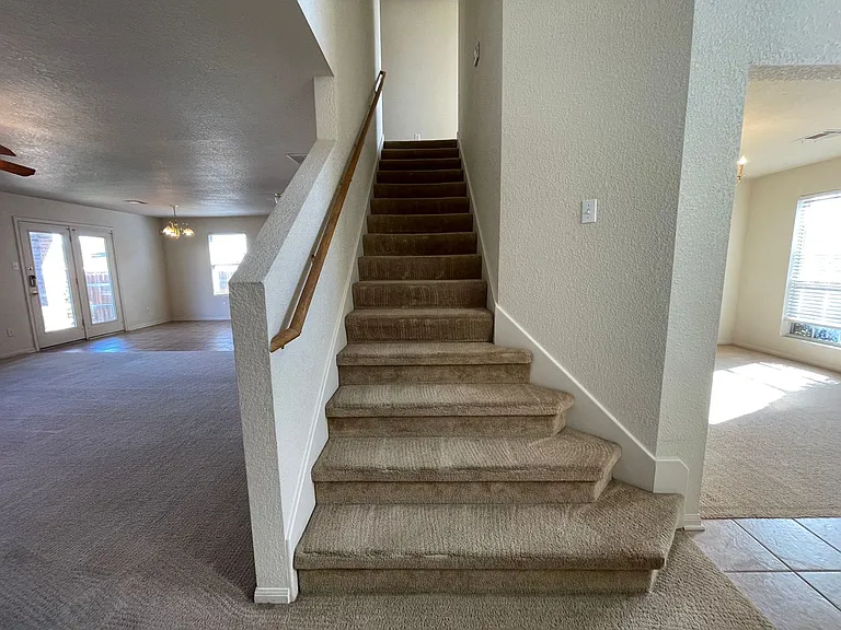3407 Catalina Dr — Photo 22