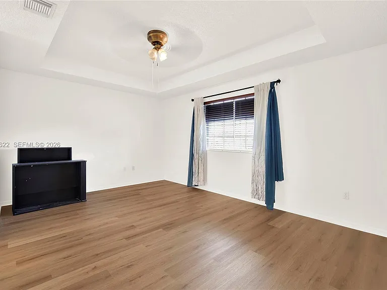 16301 SW 100th Ter — Photo 21