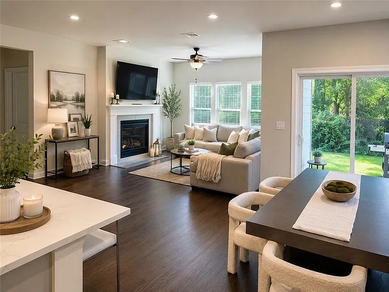 4897 Conductor Way SW — Photo 2