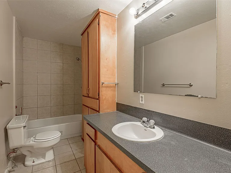 2303 State Highway 19 #C — Photo 18