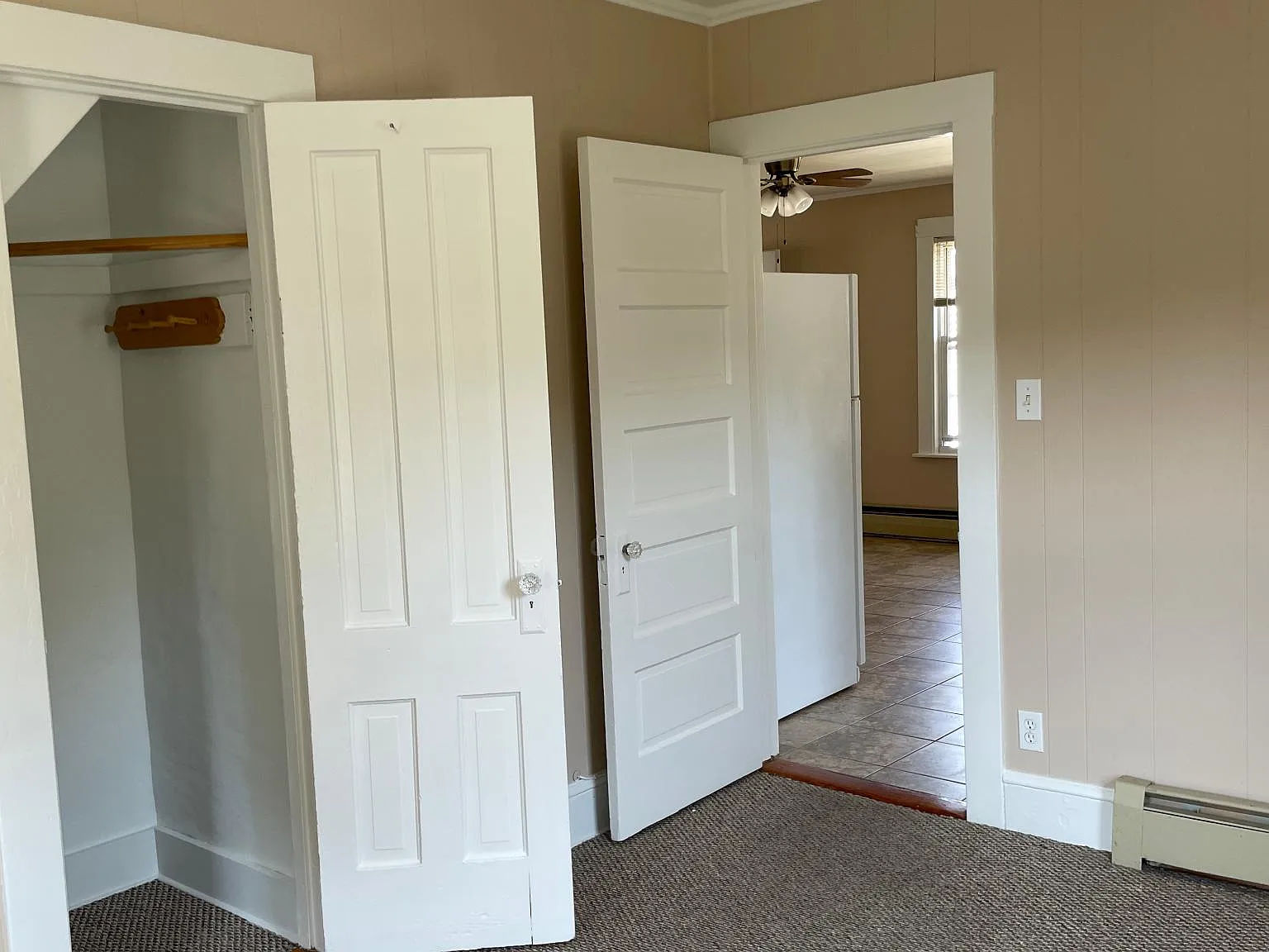 63 Oak St — Photo 4