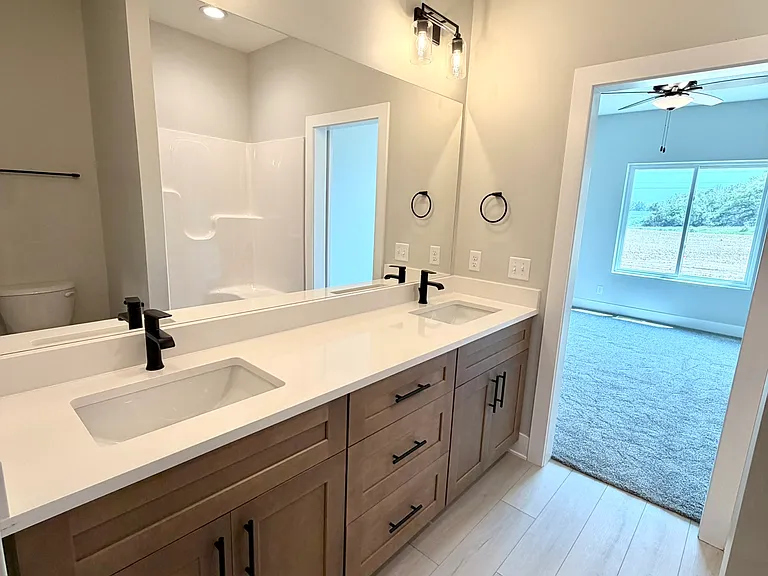 10527 Wayborough Ln — Photo 15