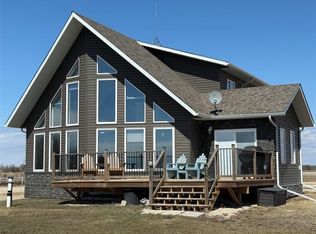 197 Sugar Point Trl, Lundar, MB R0C1Y0