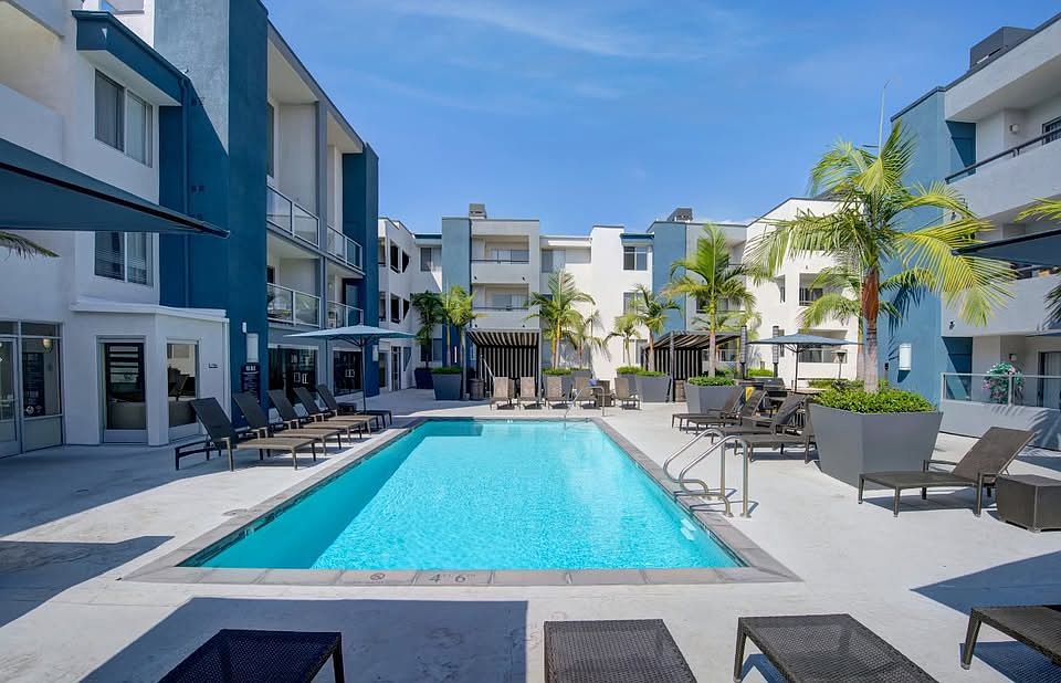 1st image of 1265 N Crescent Heights Blvd #235