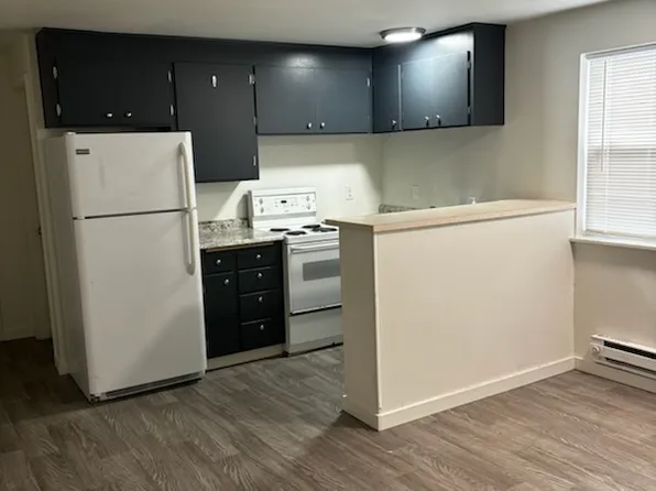 306 S 28th St APT C, Tacoma, WA 98402