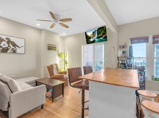 52 Thomas Park #A, Boston, MA 02127