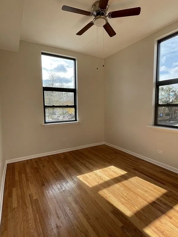 2 bed, 1.0 bath, $1,590 — Photo 4
