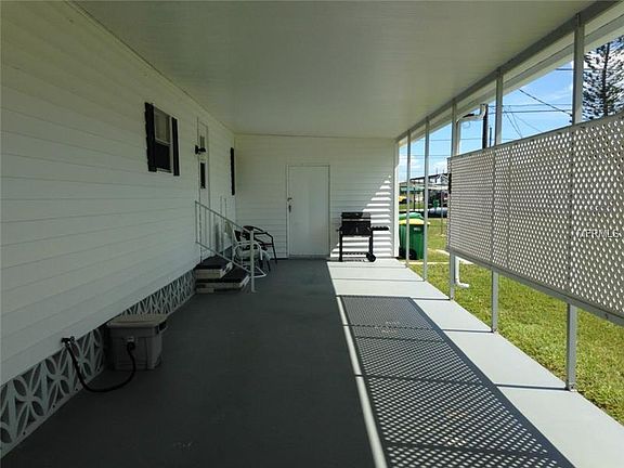 3rd image of 1295 Ibis Dr