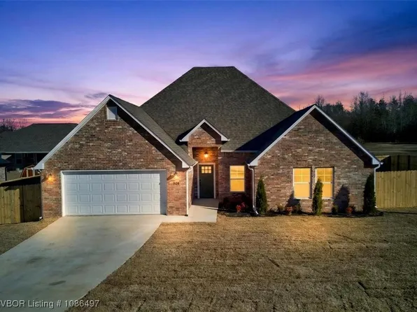 510 Stoneledge Dr, Lavaca, AR 72941