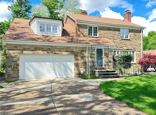 9200 Elsmere Dr, Parma, OH