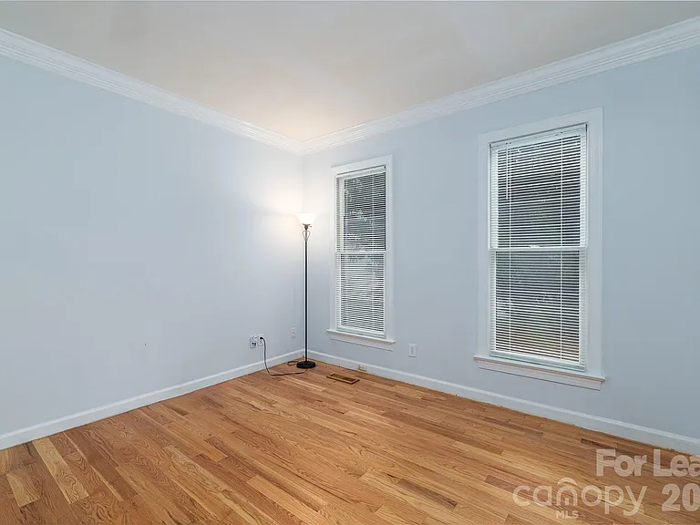 5238 Downing Creek Dr — Photo 4
