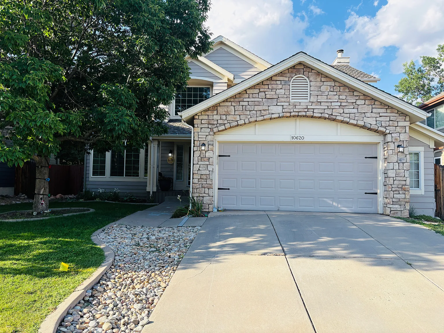 5 bed, 3.5 bath, 3673 sqft, $3,650 — Photo 1