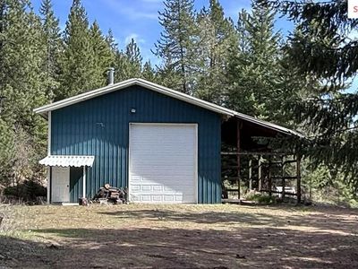 203 Richardsons Ridge Rd, Careywood, ID, 83809