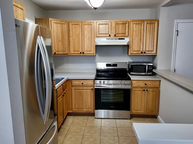 2166 Birch Dr #1 — Photo 5