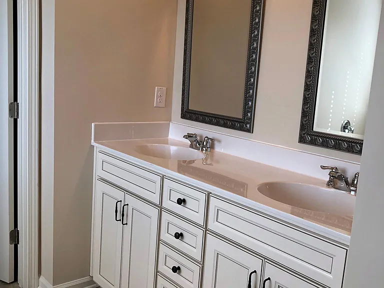 4125 Cordova Ln — Photo 46