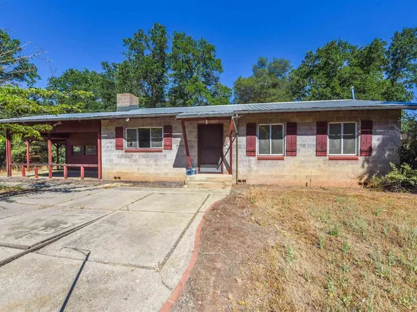 9748 Fraguero Rd, Sonora, CA 95370