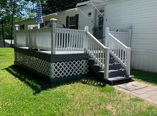 18 Hilltop Ct, Turner, ME 04282