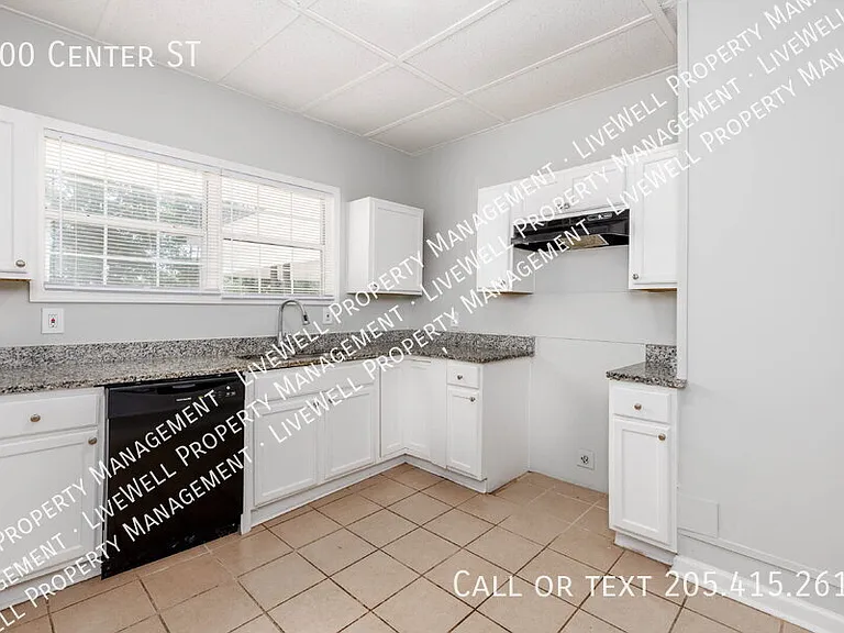 200 Center St — Photo 11
