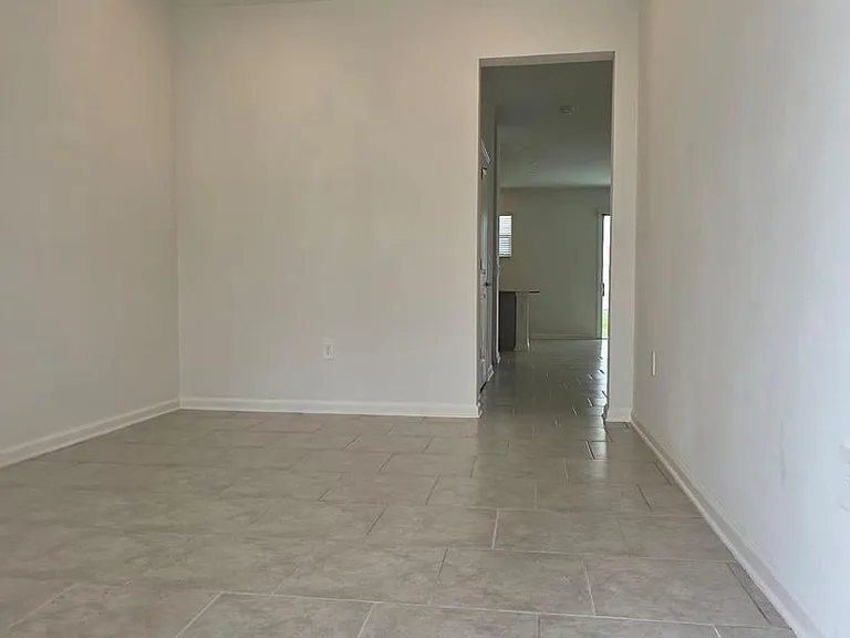 7732 Stone Creek Trl — Photo 3