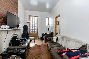 Rented by Bond New York