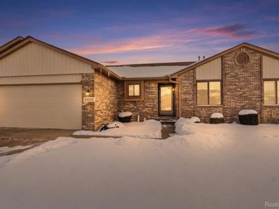 26224 Jackgrove Ln, Chesterfield, MI, 48051