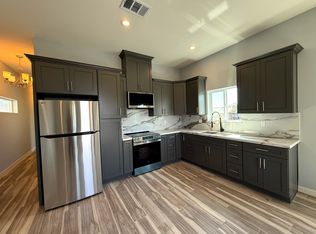 17395-2 Jackson Dr, Fontana, CA 92336