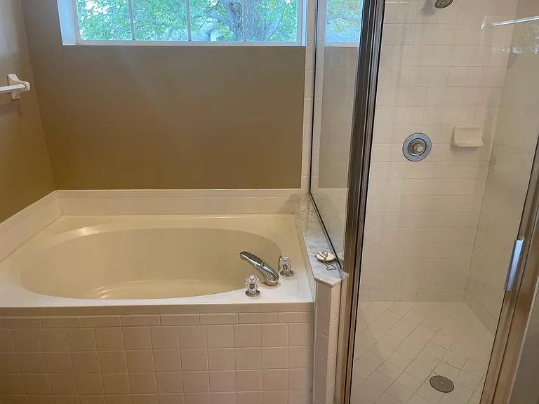 8919 Hannigan Ct — Photo 18