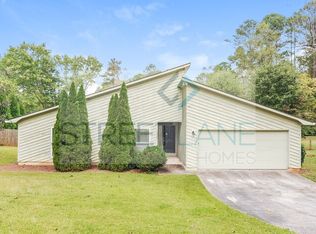 1395 Barrier Rd, Marietta, GA 30066