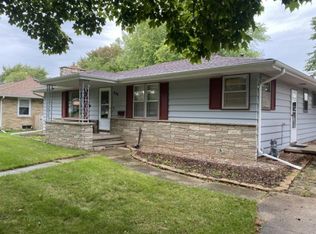 830 E Harding Dr, Appleton, WI 54915