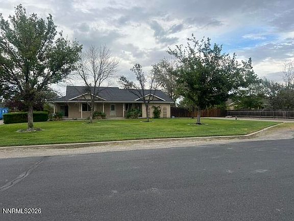 2nd image of 1120 Penelope Dr