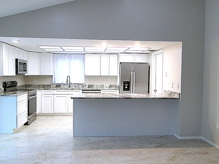 3416 Avenida Madera — Photo 6