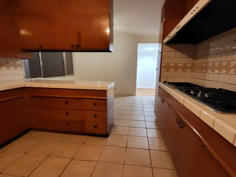 667 Flower Ave #1 — Photo 5
