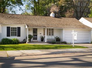 1524 42nd St, Sacramento, CA 95819