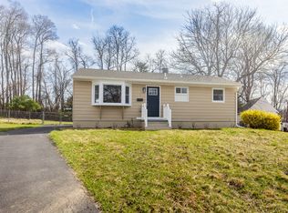 105 Allgate Ct, Owings Mills, MD 21117