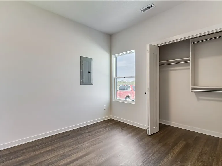 3440 E Thunder St — Photo 19