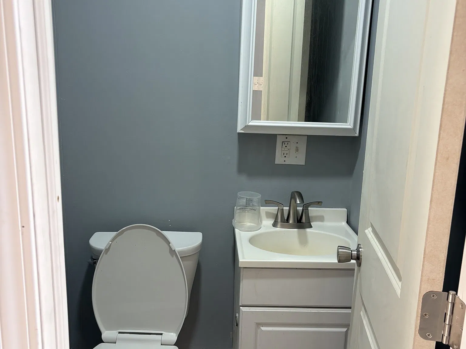 4 bed, 1498 sqft, $2,000 — Photo 2