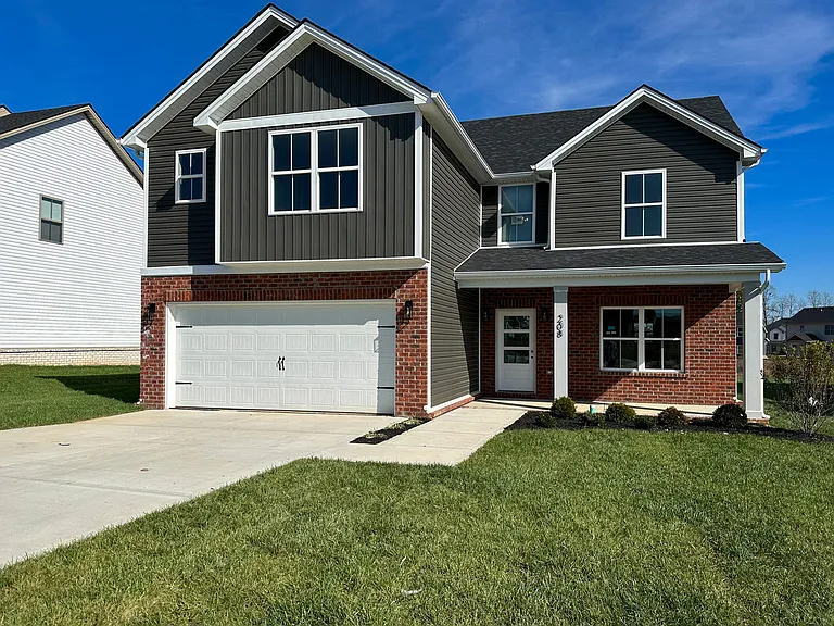 208 Skaggs Blvd — Photo 1