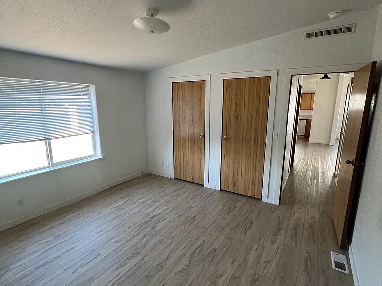 408 Alpine Dr — Photo 11