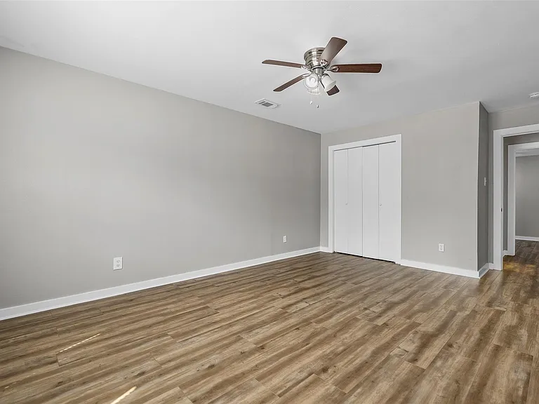 6918 Irvington Blvd #A — Photo 12