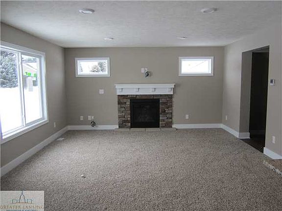 4th image of 3881 Carnaby Dr
