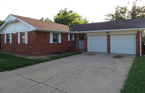 1st image of 10413 N McKinley Ave